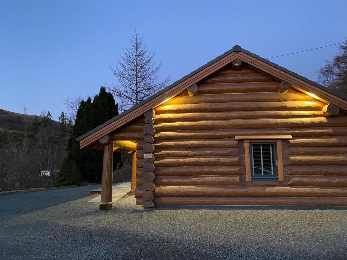 Ewes Water Log Cabins Langholm Esterno foto